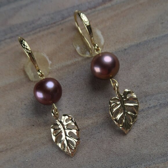 🌸Purple Edison Pearl Earrings🌸 - Picture 5 of 5